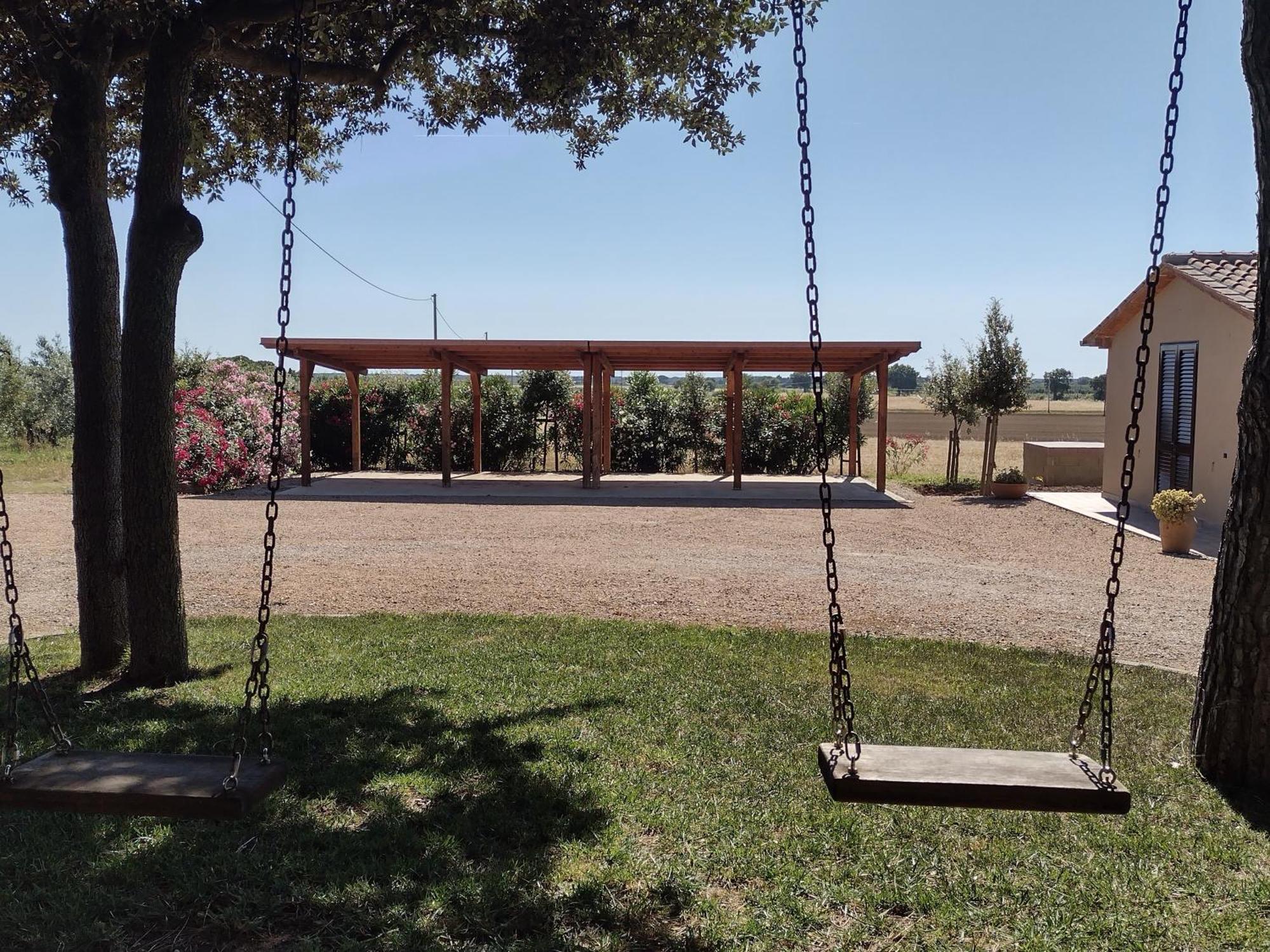Agriturismo I Debbi 毕博纳 外观 照片