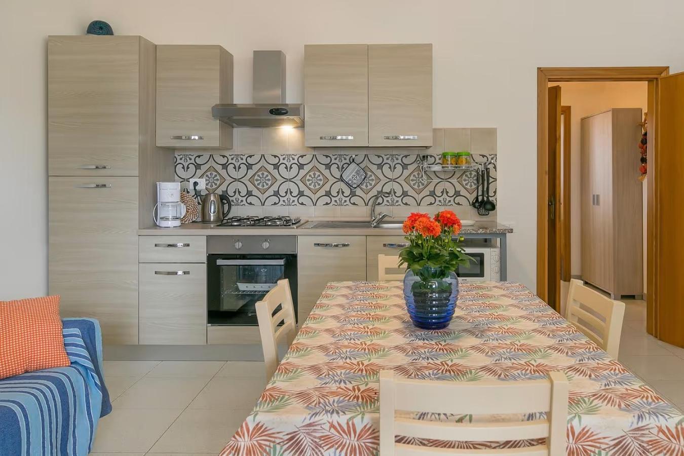 Agriturismo I Debbi 毕博纳 外观 照片