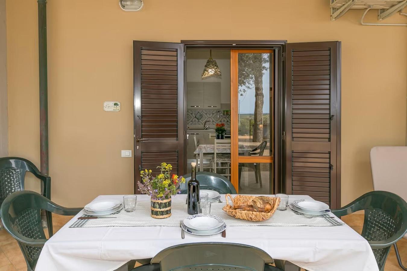 Agriturismo I Debbi 毕博纳 外观 照片